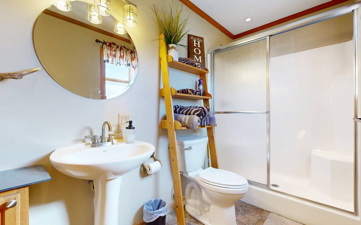 Photo of Bathroom in Murphysboro
