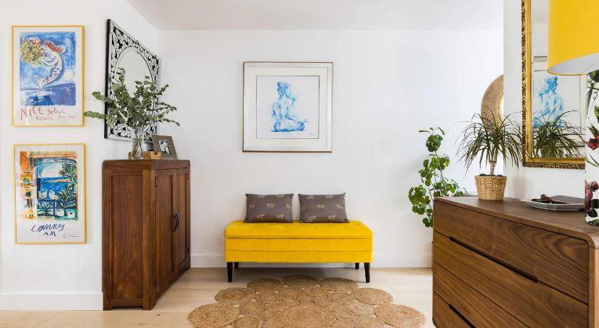 Photo of Livingroom in North Richmond