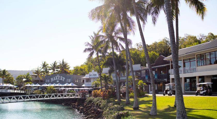 Photo of Others in Hamilton Island