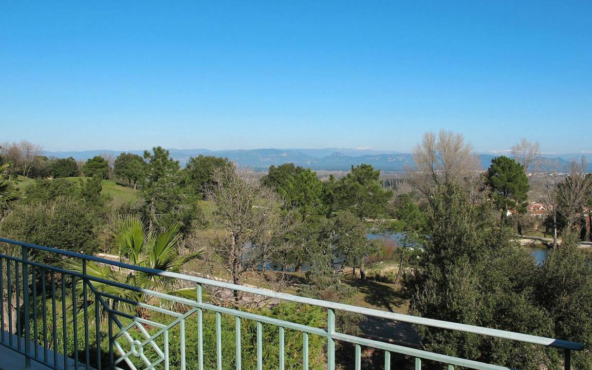 Photo of Patio Balcony in La Rouviere