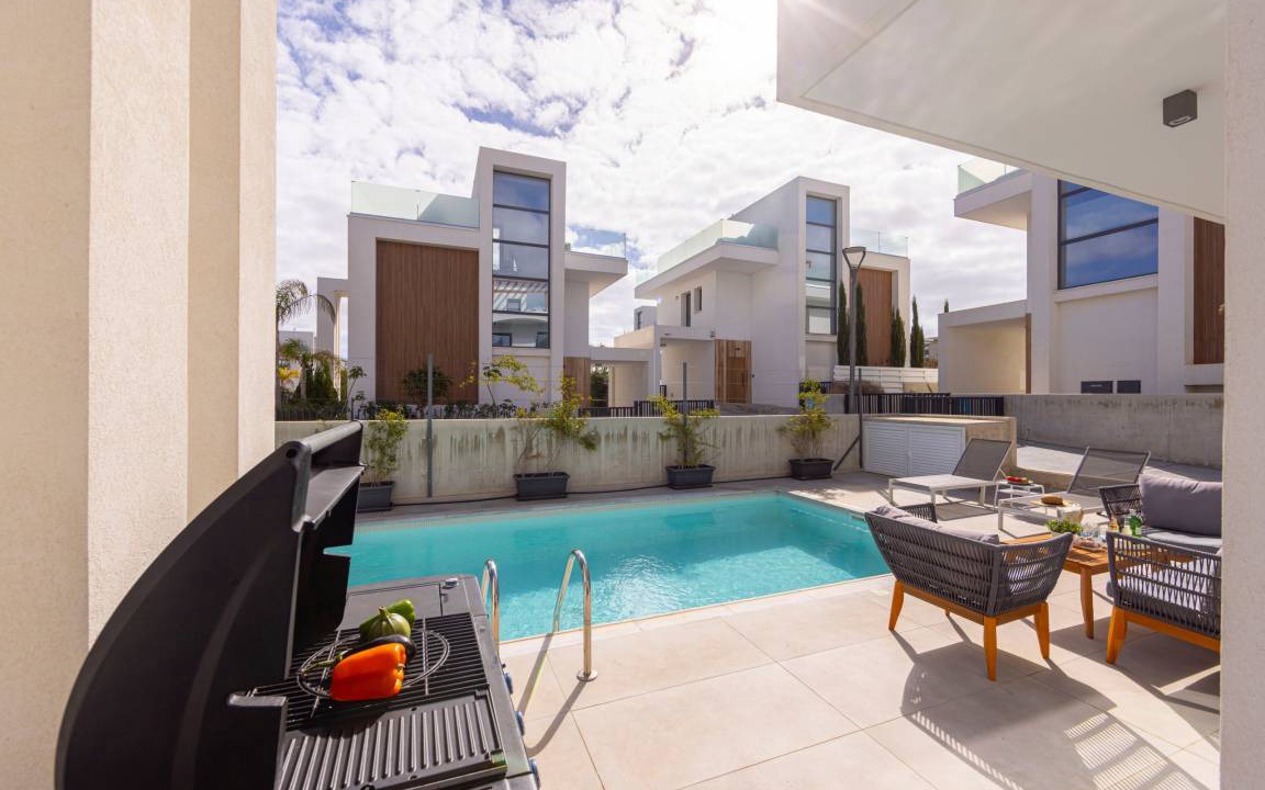Photo of Patio Balcony in Pernera