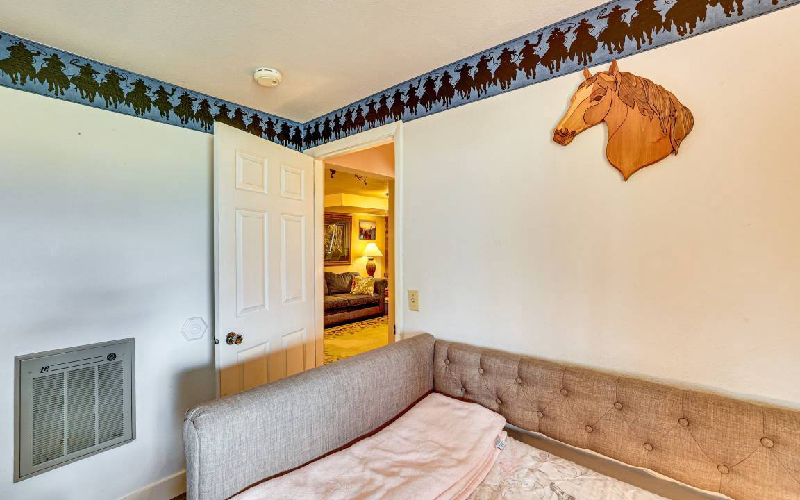 Photo of Bedroom in Grangeville