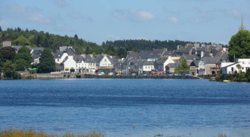 Photo of Buildings in Huelgoat