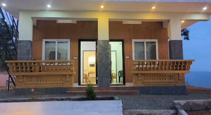 Photo of Buildings in Elappara