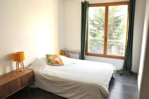 Photo of Bedroom in Voltaire - Saint Amour