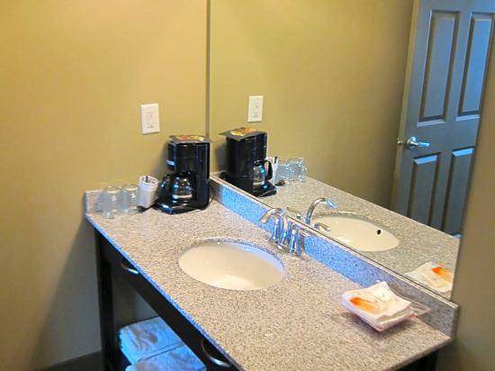 Photo of Bathroom in Sardis