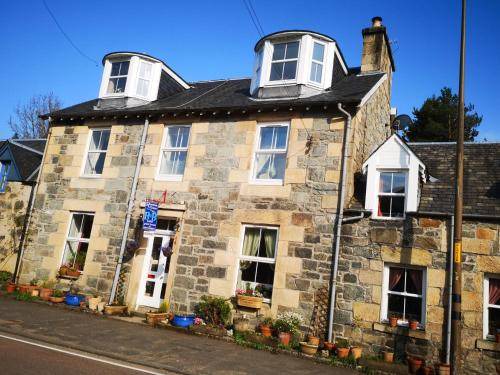 Photo of Buildings in Strathyre