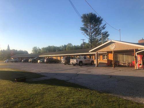 Photo of Buildings in Manistique