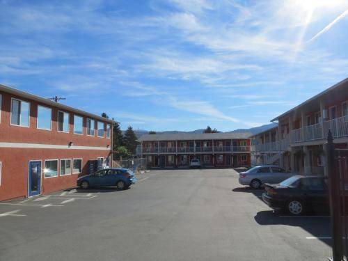 Photo of Others in Okanagan-Similkameen