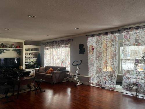 Photo of Others in Northwest Calgary