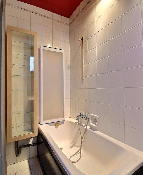 Photo of Bathroom in Quartier de la Roquette