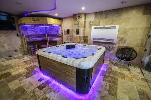 Photo of Bathroom in Montbeliard