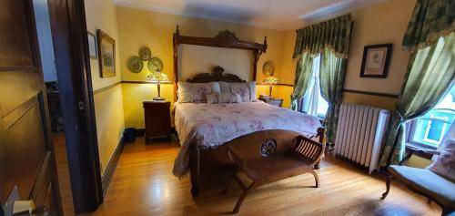 Photo of Bedroom in Niagara Falls