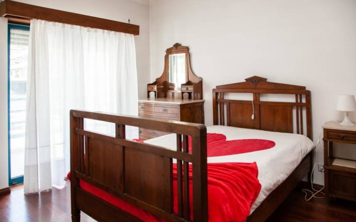 Photo of Bedroom in Santo Antonio dos Olivais