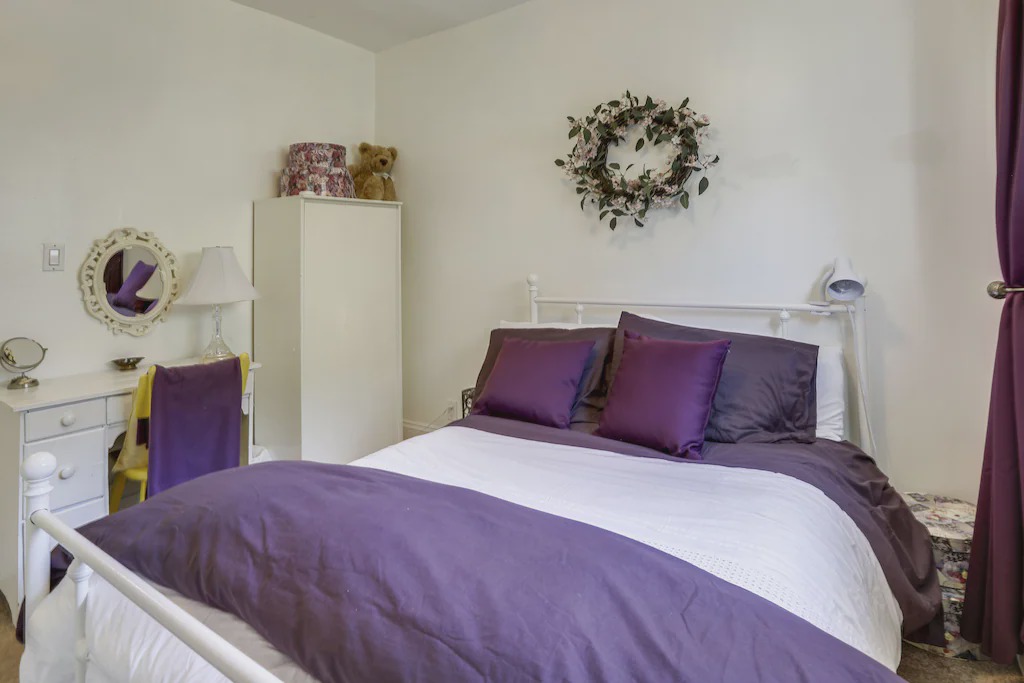 Photo of Bedroom in Cabbagetown South