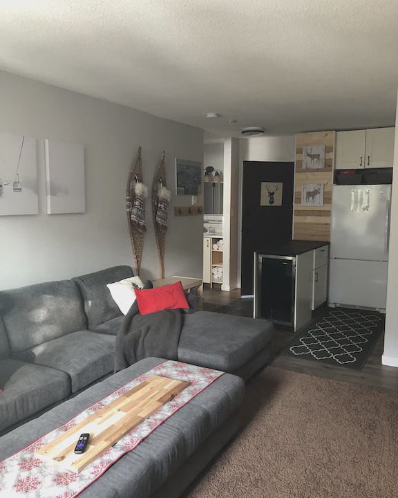 Photo of Livingroom in Okanagan-Similkameen