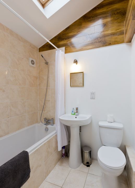 Photo of Bathroom in Runnymede