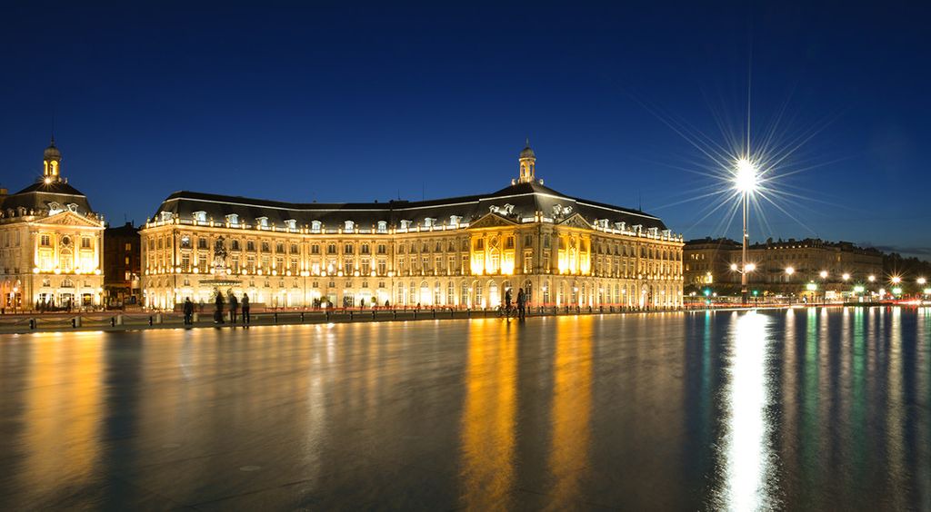 Photo of Buildings in Bassins a Flot