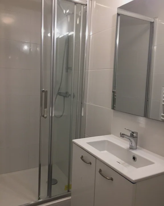 Photo of Bathroom in Opera