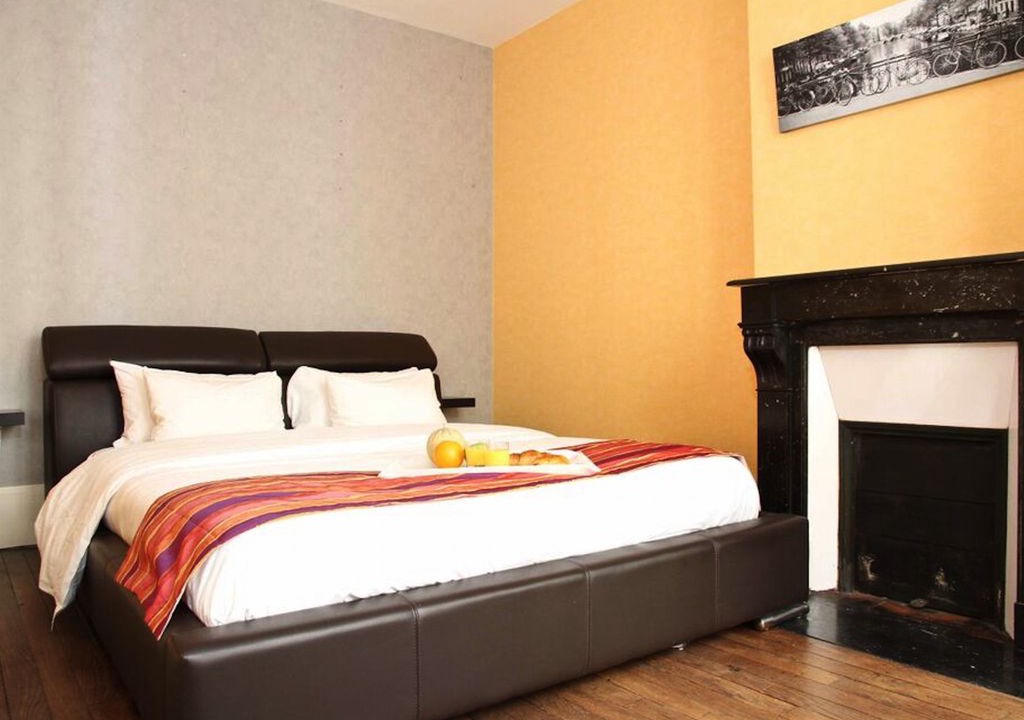 Photo of Bedroom in Latin