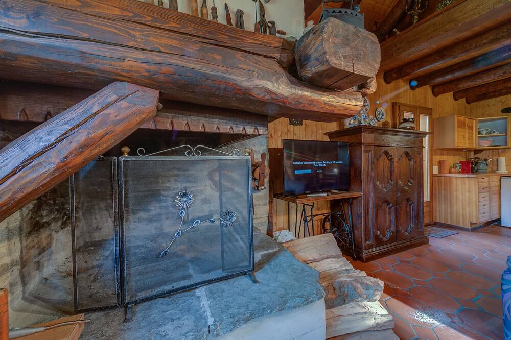 Photo of Livingroom in Faido