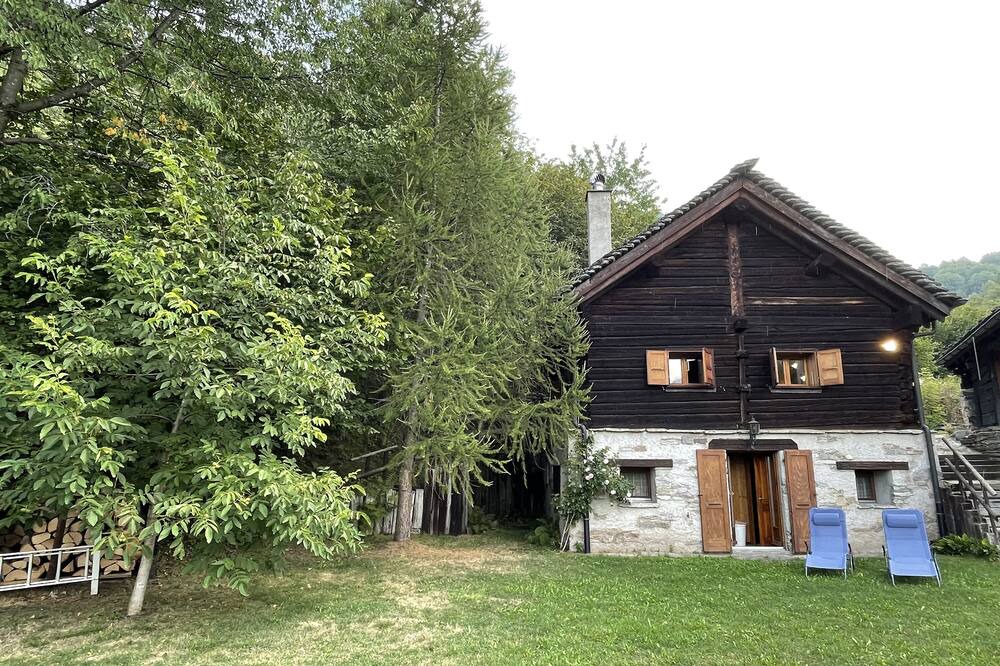 Photo of Outdoor in Faido