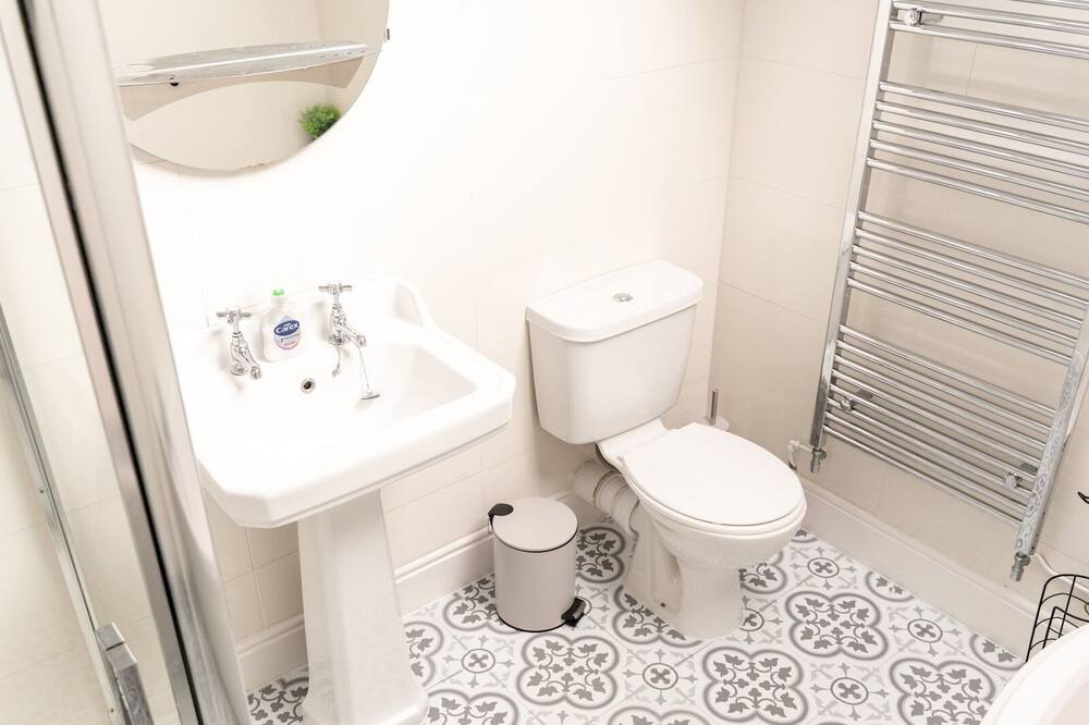 Photo of Bathroom in Hoole