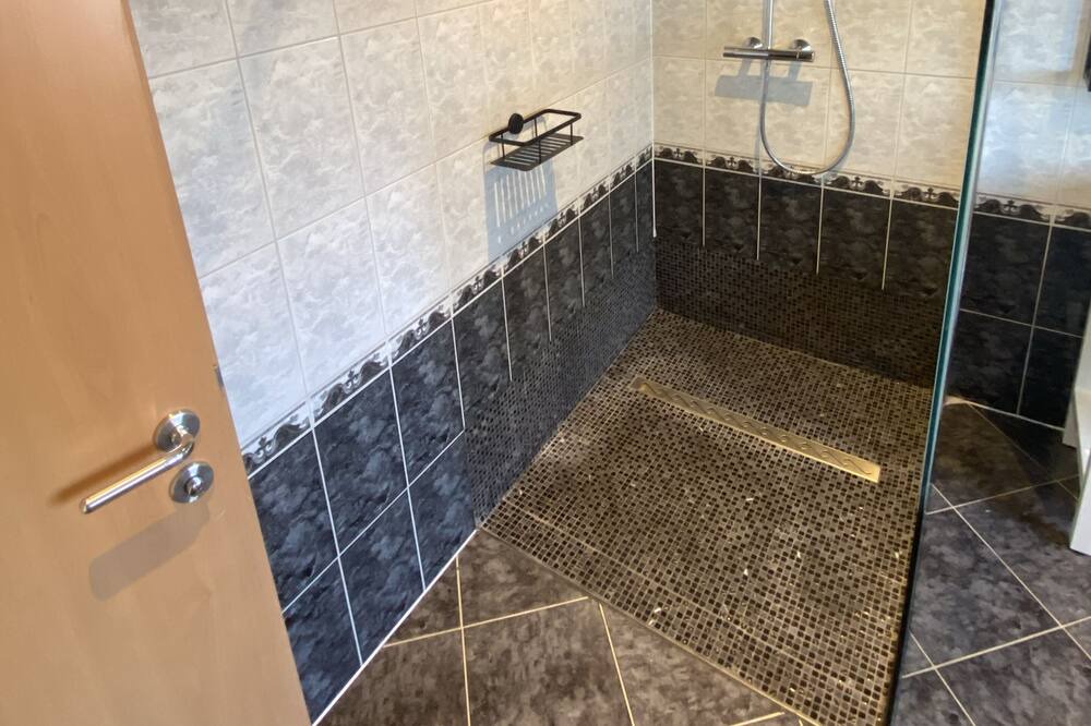 Photo of Bathroom in Rohrbach am Gießhubel