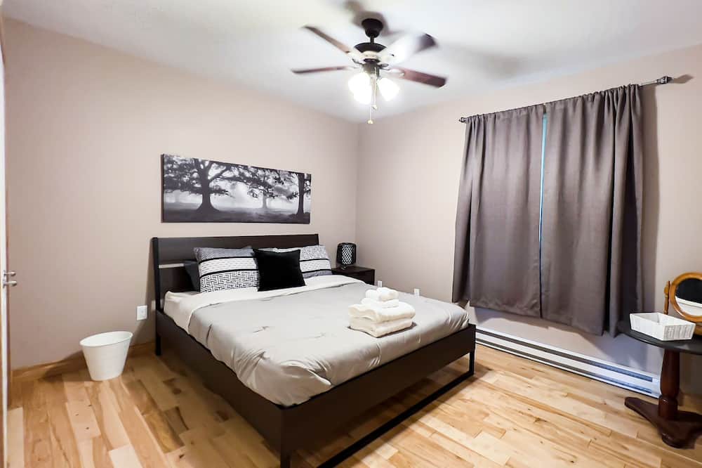 Photo of Bedroom in Bayside