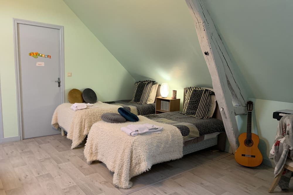 Photo of Bedroom in Orbigny