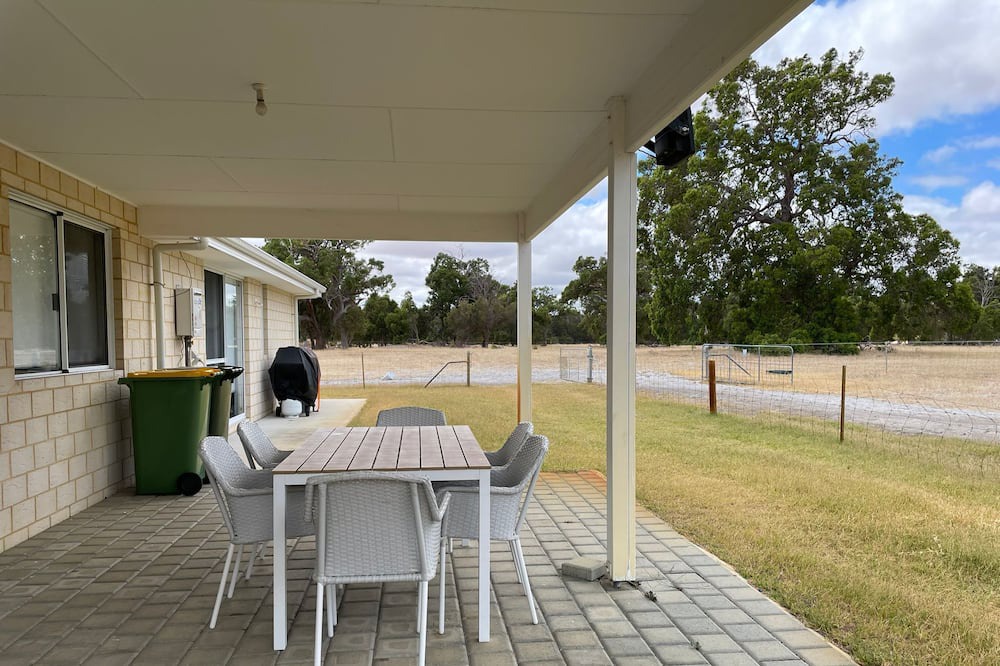 Photo of Outdoor in Lake Clifton
