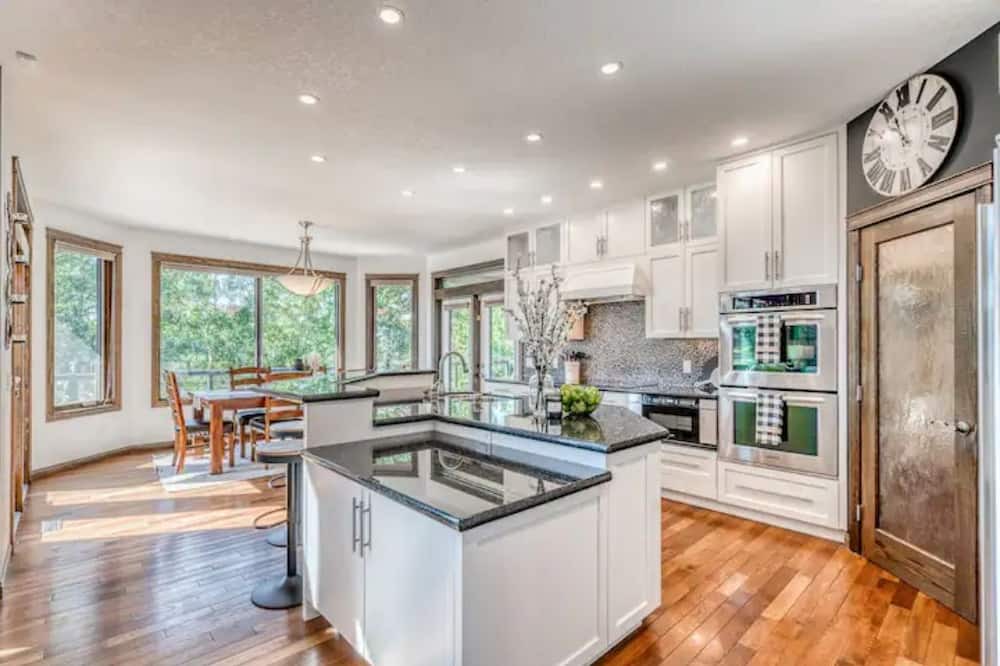 Photo of Kitchen in Airdrie