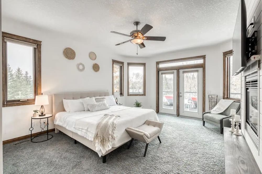 Photo of Bedroom in Airdrie