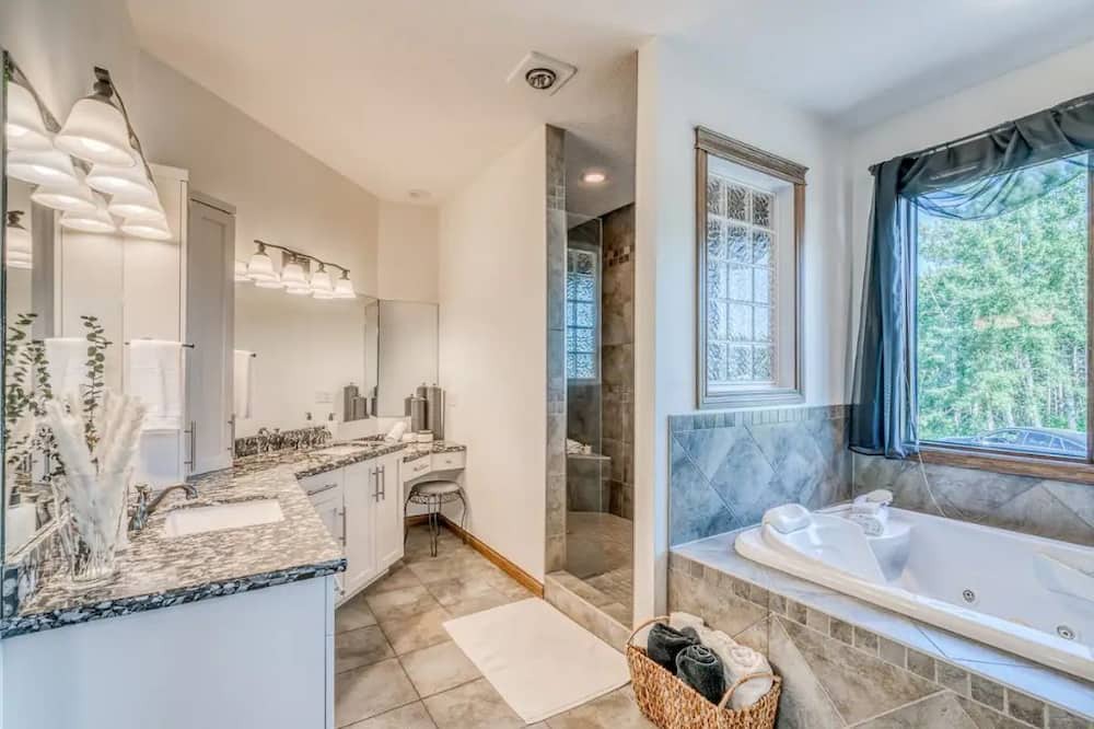 Photo of Bathroom in Airdrie