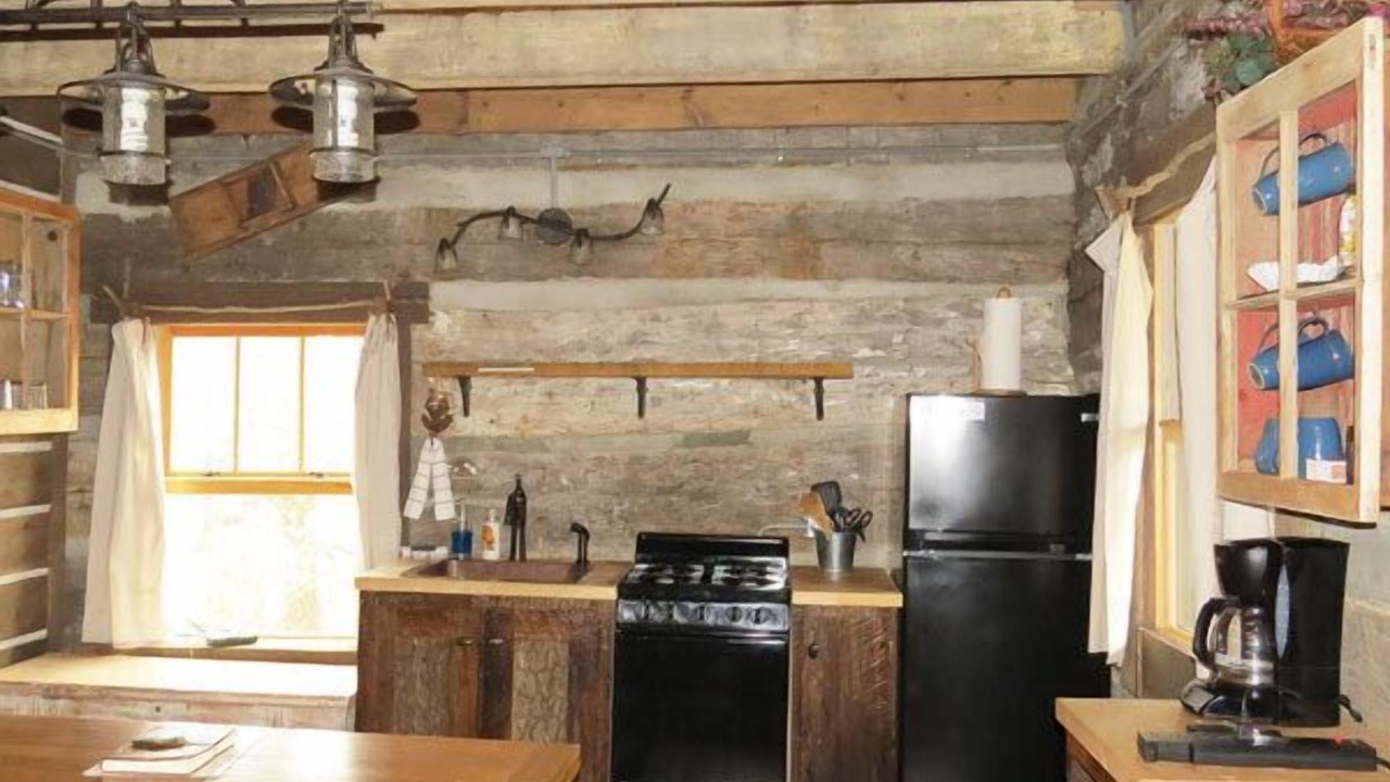 Photo of Kitchen in Hardin County