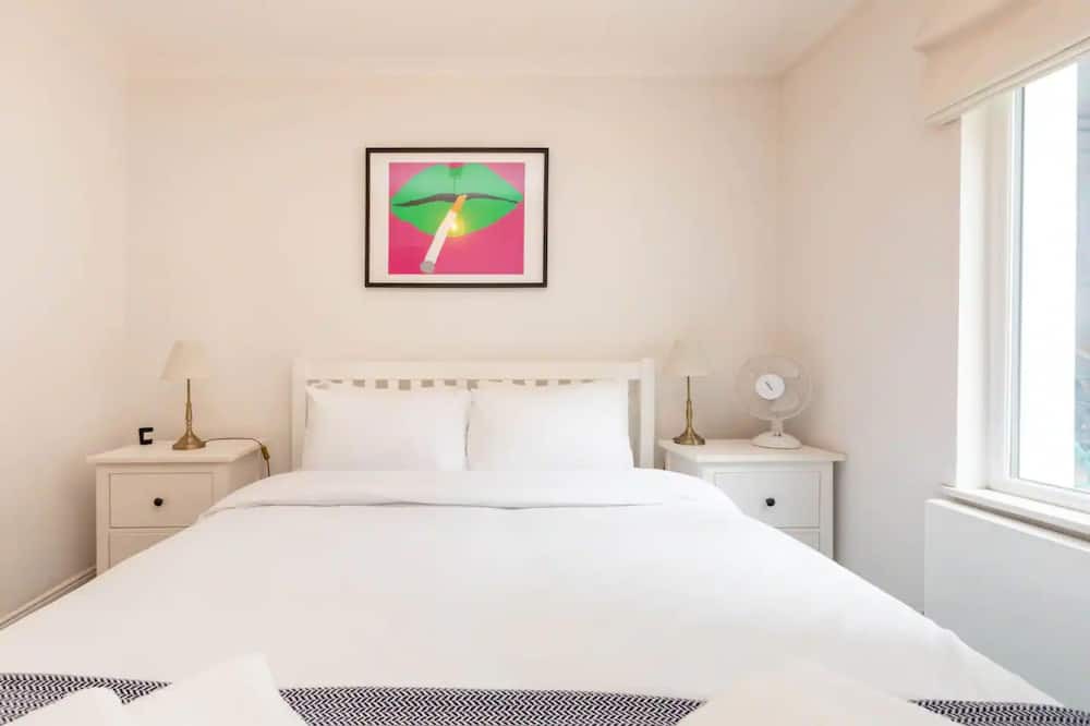 Photo of Bedroom in St. Helen's
