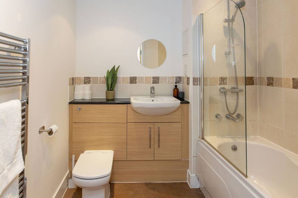 Photo of Bathroom in Grangetown