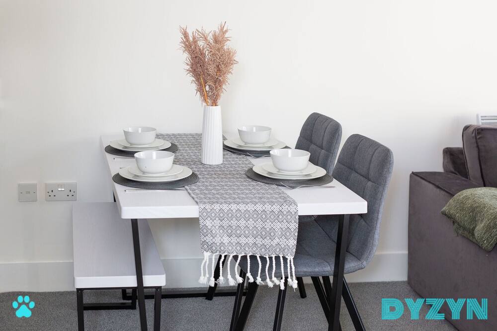 Photo of Livingroom in Grangetown
