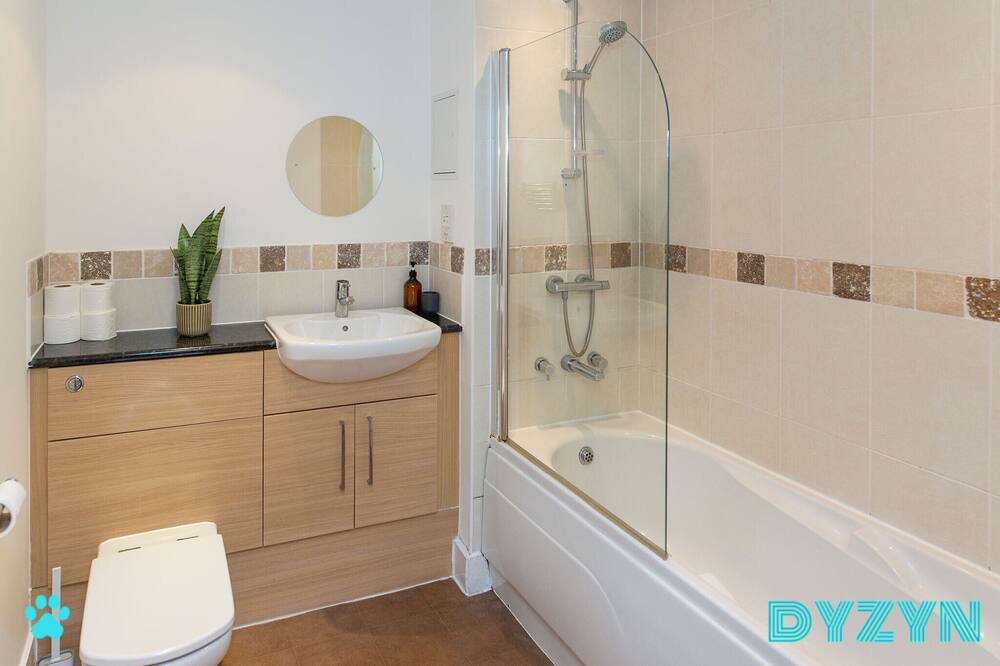 Photo of Bathroom in Grangetown