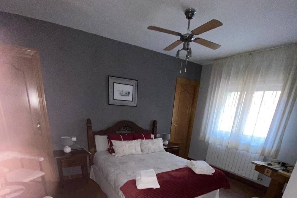 Photo of Bedroom in Palazuelos de Eresma