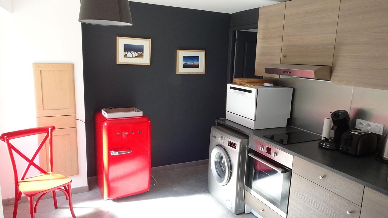 Photo of Kitchen in Dragey-Ronthon
