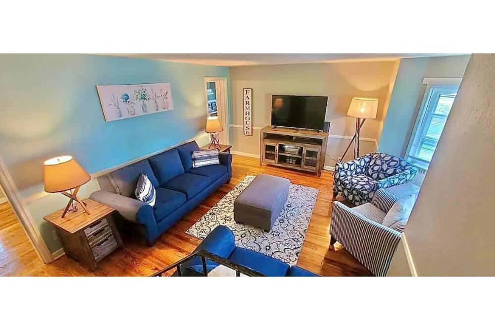 Photo of Livingroom in Farmington