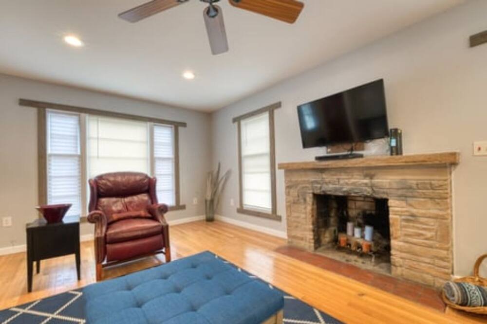 Photo of Bedroom in Oconomowoc