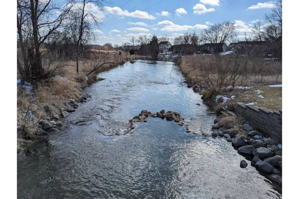 Photo of Others in Oconomowoc