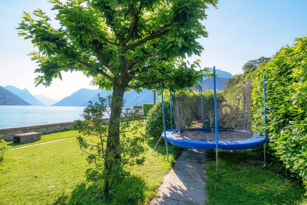 Photo of Outdoor in Paradiso