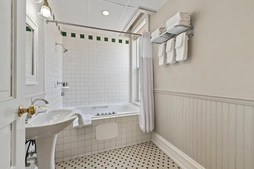 Photo of Bathroom in Mayville