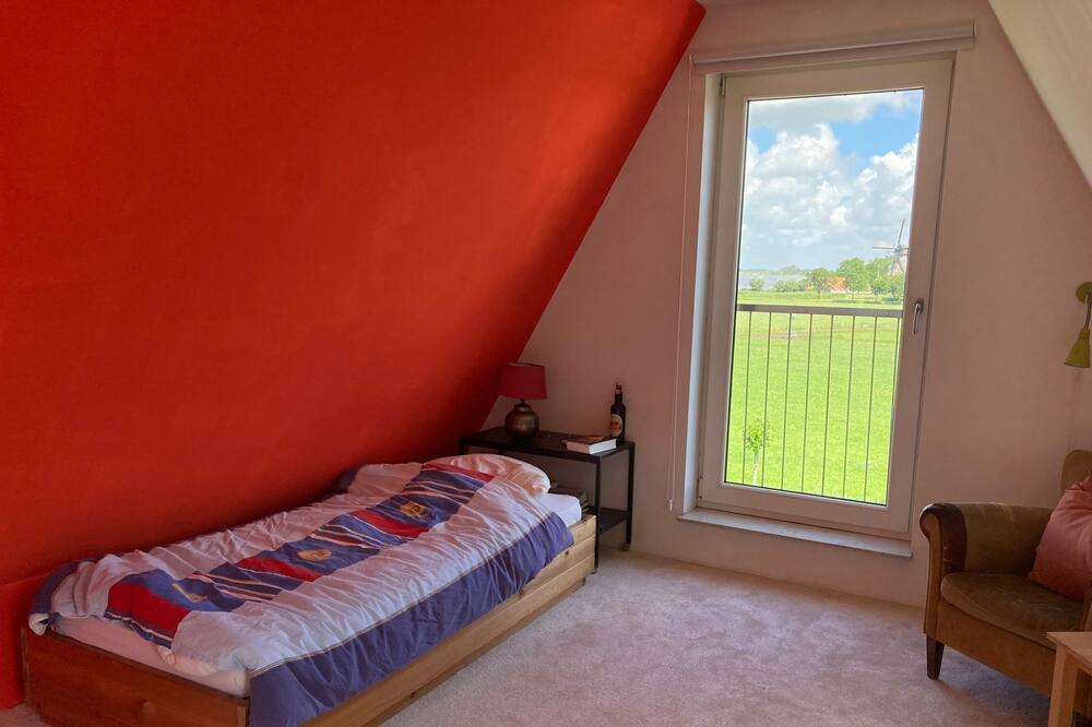 Photo of Bedroom in Langweer