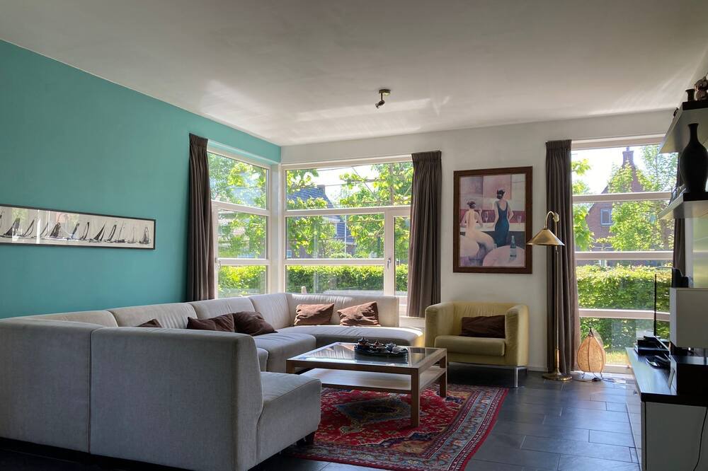Photo of Livingroom in Langweer