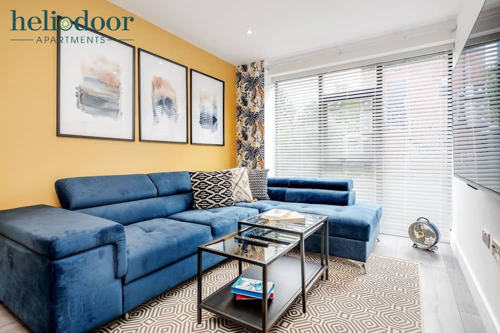 Photo of Livingroom in Yardley Gobion