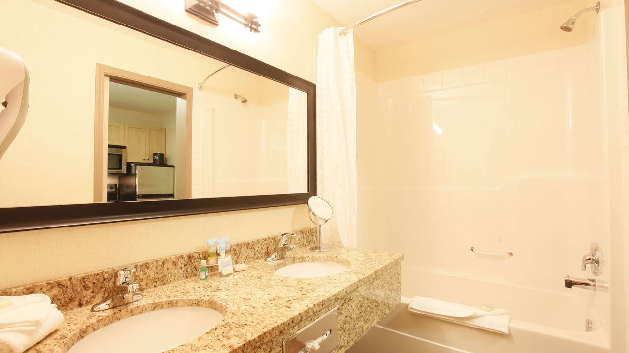 Photo of Bathroom in Vegreville